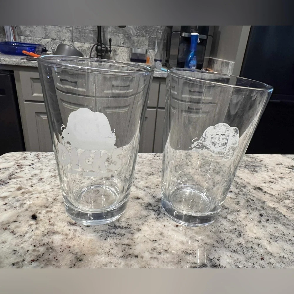 Clear beer glasses set of 2 size 6x3in